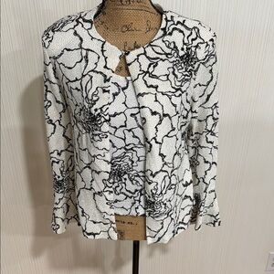 Xscape Black and White Floral Jacket With Matching Tank